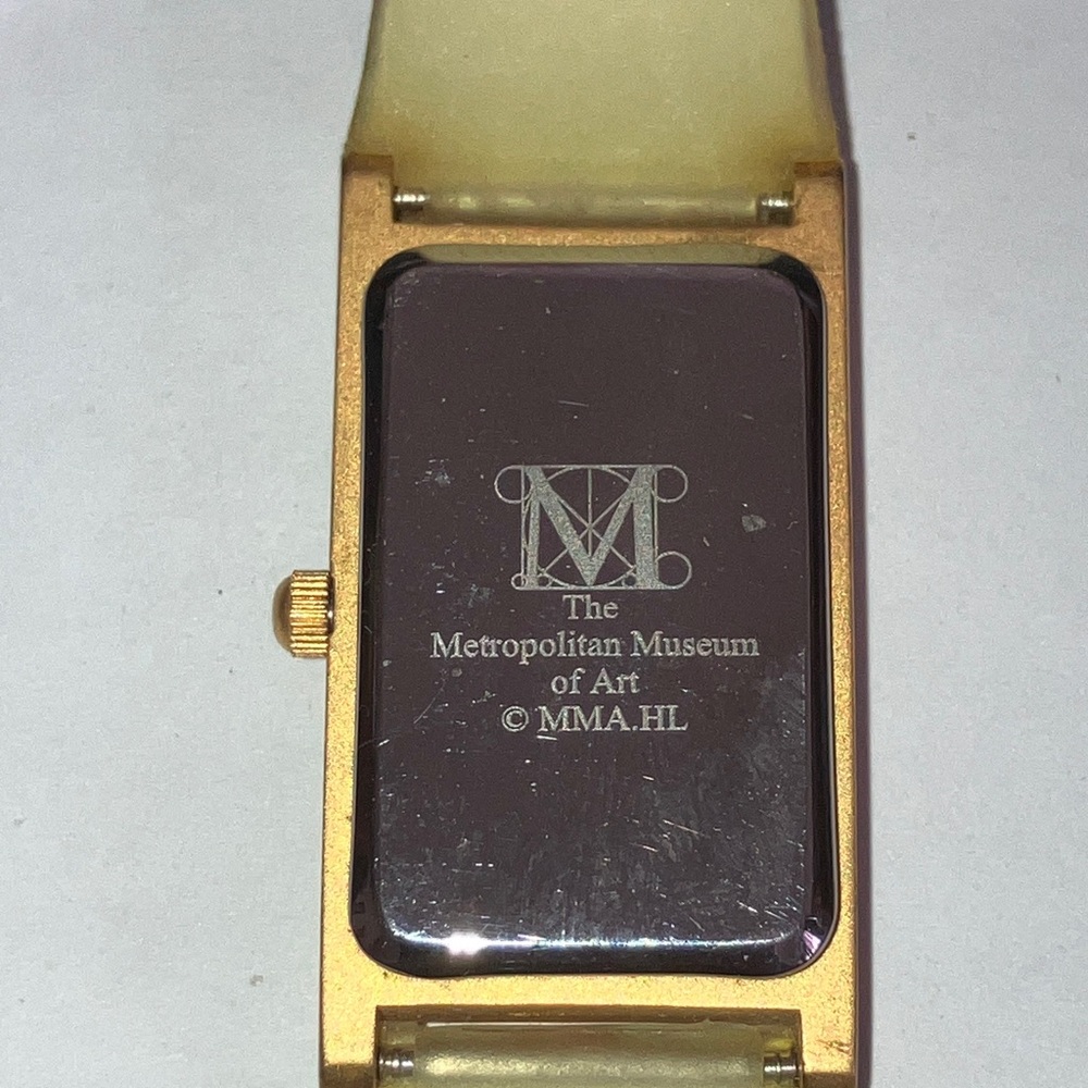 Floral Pattern Rectangular Women's Watch Metropolitan Museum of Art - Picture 6 of 7